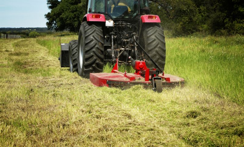 Field Mowing in Waldorf, MD